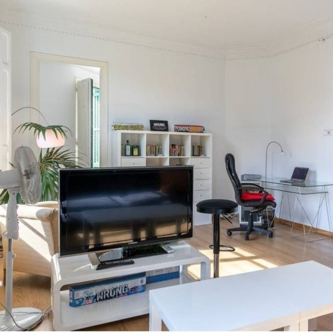 Comodidad y Conveniencia - Habitación en Sagrada Familia 600€