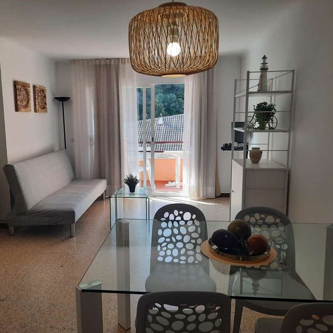 Alquiler de piso en Estartit Girona por 750 €